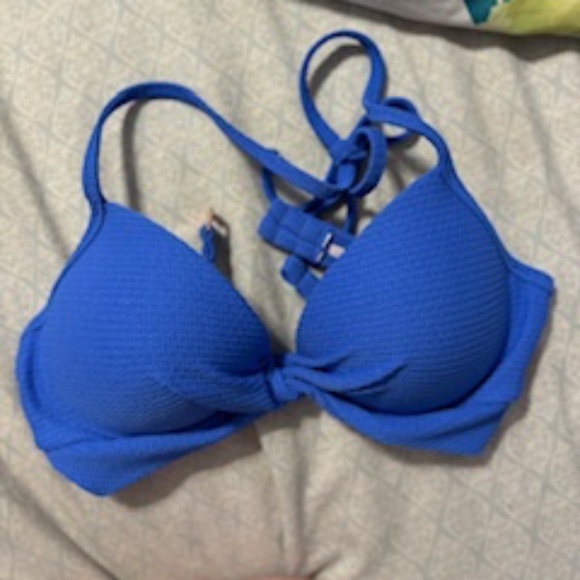 Shade and Shore Bathing Suit - Picture 3 of 7